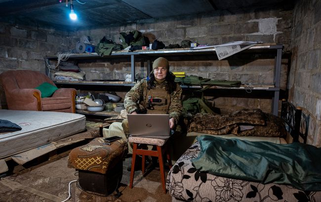 viyskovi_donbas_internet_z___ednannya_starlink_gettyimages_1468847729_8a6ec1a7447e7701dee5be32e7186673_650x410.jpg