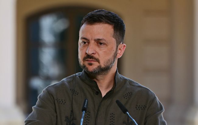 zelenskiy_gettyimages_2168210463_e4f1ea2b47218e7ccd01b15509d702ae_650x410.jpg