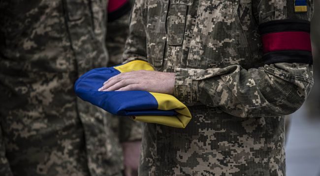 zagibli_pohoron_viyskovi_vtrati_gettyimages_1241452370_650x410-e1749317109404.jpg
