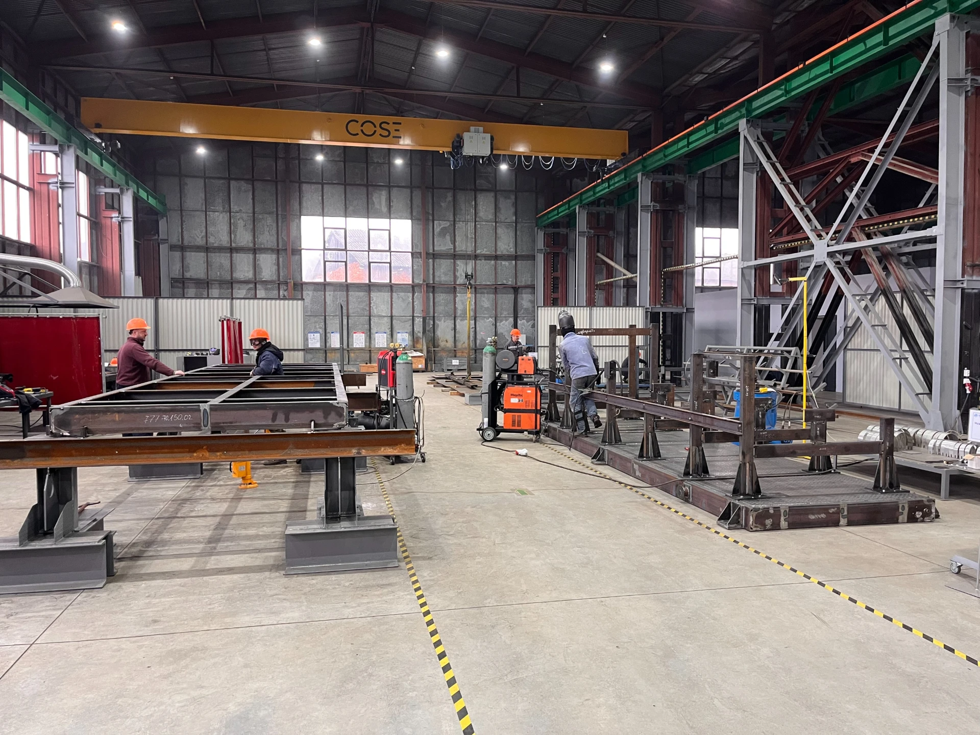 Металеві каркаси