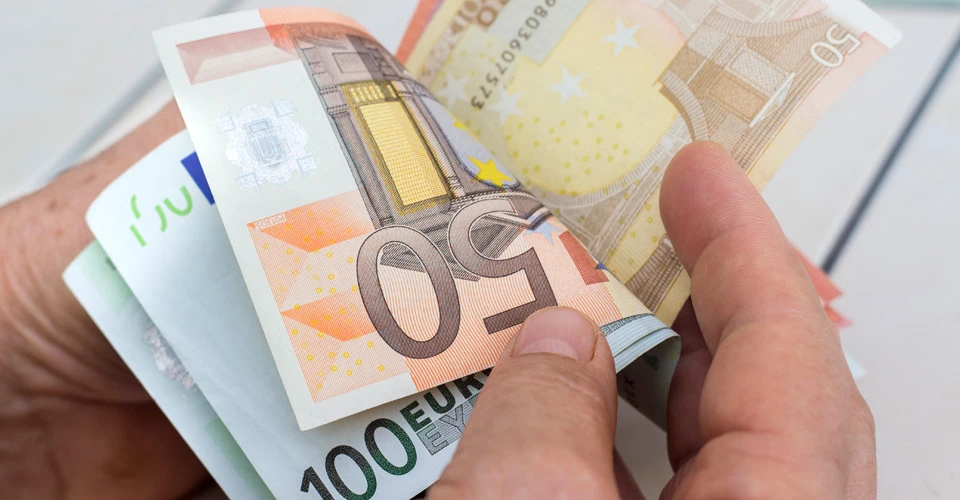 379983_euro-money_gettyimages_new_960x500_0.webp