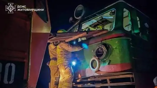 Вантажний поїзд зійшов з рейок неподалік Коростеня